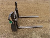 Edge Pallet Forks for Skidsteer