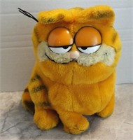 GARFIELD PLUSH