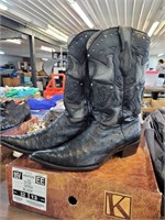 King exotic ostrich boots size 13 EE