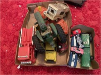 LOT OF TOY CARS INCLUDING PINEWOOD DERBY CARS,