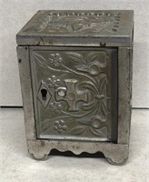 Bank lock safe by Stearns 1897