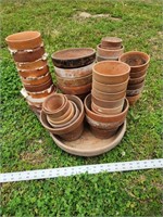 Clay flower pot lot