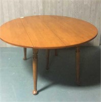Ethan  Allen Drop Leaf Kitchen Table w/ Chairs