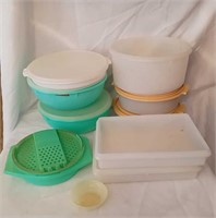Tupperware Containers, Salad Bowl With Grater