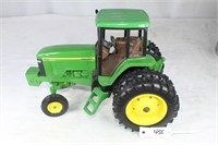 John Deere 7710 Tractor