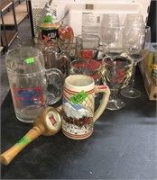 GROUP W/ WINE GLASSES, COLLECTIBLE BEER GLASSES,