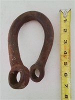 Maroon twist clevis