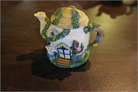 Ceramic Tea Pot Cottage
