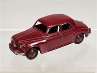 DINKY TOYS 156 ROVER 75 RED