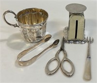 GOOD LOT OF ASSORTED STERLING SMALLS INCL CUP