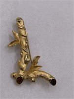 SIGNED SARAH COVENTRY BROOCH