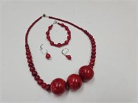 Pretty Red Glass Necklace Bracelet Earrings