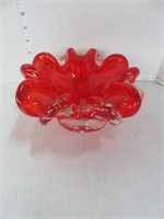 RED ART GLASS 3.5" HIGH X 8" DIAMETER BOWL