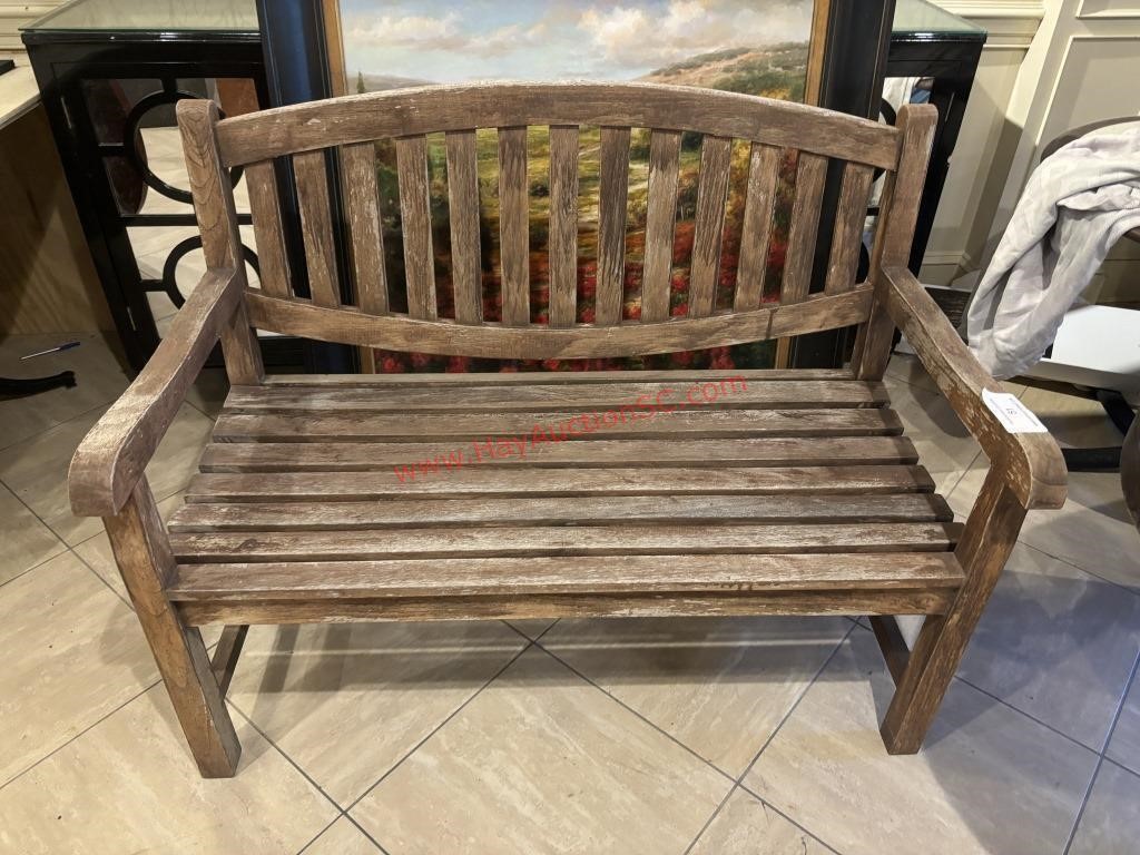 WOODEN GARDEN BENCH