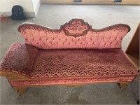 Victorian Chaise Lounge/Fold Out Bed