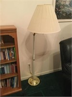 Floor Lamp w/matching desk lamp   (white)