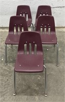 (AU) Kids School Chair. (5)

Dimensions: 24"