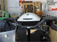 Webber Gas BBQ W/ Stand & Cover