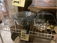 Shelf lot with glass, baking dish with lid,