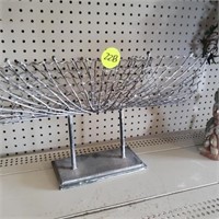 WIRE BRANCH LIKE DECOR STAND