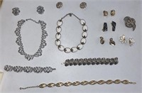 LARGE VINTAGE LOT OF SIGNED TRIFARI JEWELRY