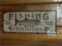 REPOP FISHING EXPEDITION WALL HANGER 12"