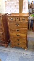 Tell City Chest of Drawers 24"