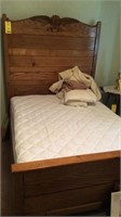 Oak Full Size Bed, Mattress, Box Springs & Bedding