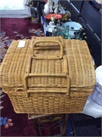 Picnic basket