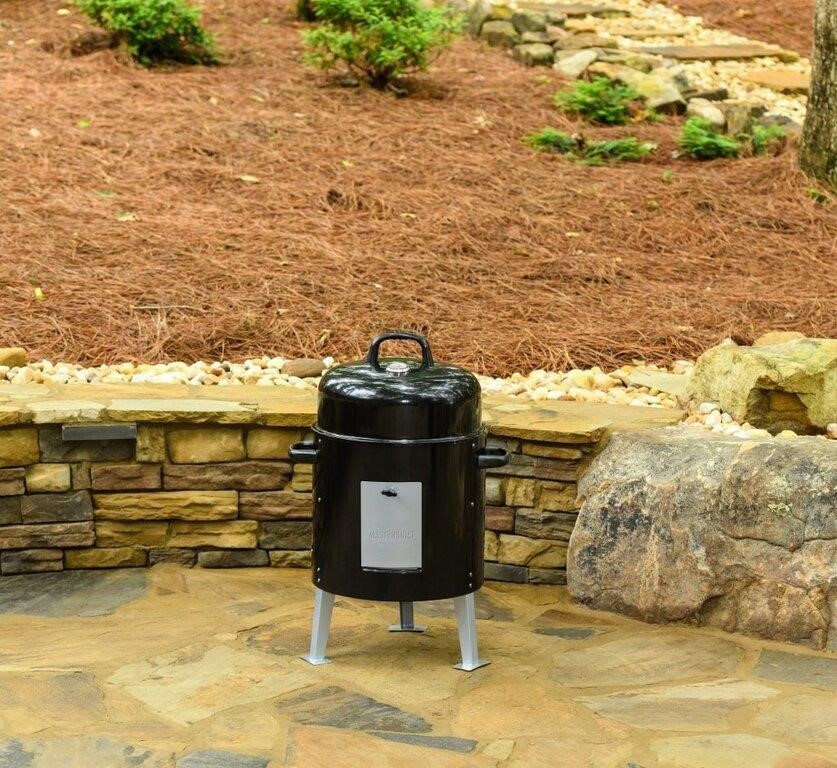 Masterbuilt Charcoal Bullet Smoker