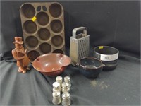 Contemporary Pottery, Cast Iron Pan,