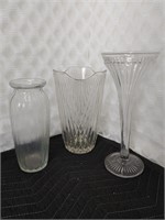 Lot of 3 vintage glass vases