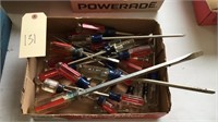 Assorted Craftsman screwdrivers