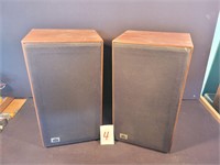 ADS HiFi Loudspeaker System Model 400 Speakers !