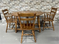 Kitchen Nook Table and 3 Chairs