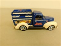Vintage 1940 Pepsi Die Cast Truck - 1/24 scale