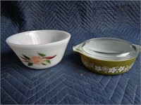 Vintage Pyrex and Federal Milk Glass