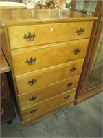 Vintage 5 Drawer Dresser One Pulls Out Has Desk