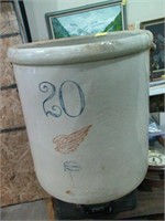 20 GAL RED-WING CROCK "BIG WING" NO CHIPS, BREAKS