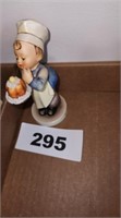 VTG. WEST GERMANY HUMMEL FIGURINE  BAKER