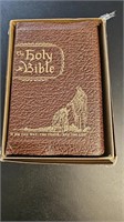 Vintage Leather Bound Bible, Heritage Edition