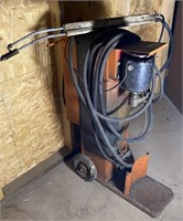 Electric Mig Welder 
Approx 3ft