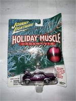 PURPLE 2001 HOLIDAY MUSCLE CAR ORNAMENT