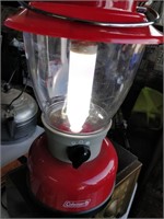 Coleman lantern - works - battery operated.
