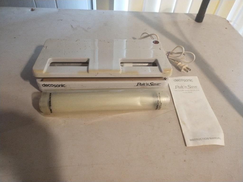 Decosonic Pak 'n Save vacuum bag sealer