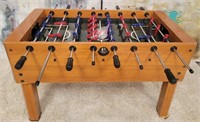 11 - NICE FOOSBALL TABLE - LIKE NEW