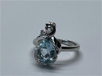 STERLING SILVER RING WITH TOPAZ AND CZ SIZE 6