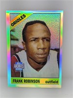 2002 Archives Reserve Refractor Frank Robinson