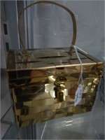 Wieved gold box purse metal