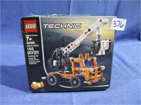 Lego cherry picker .